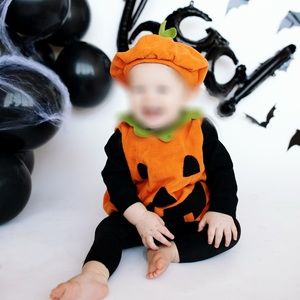 Pottier barn kids pumpkin Halloween costume